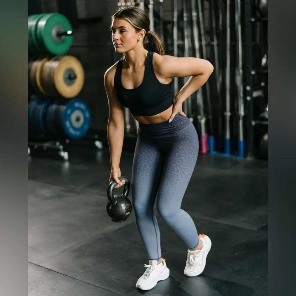 NEW Gray Leopard Ombre Light n Tight Hi-Rise 7/8 24” (6-8) ZYIA 888 - Picture 6 of 16